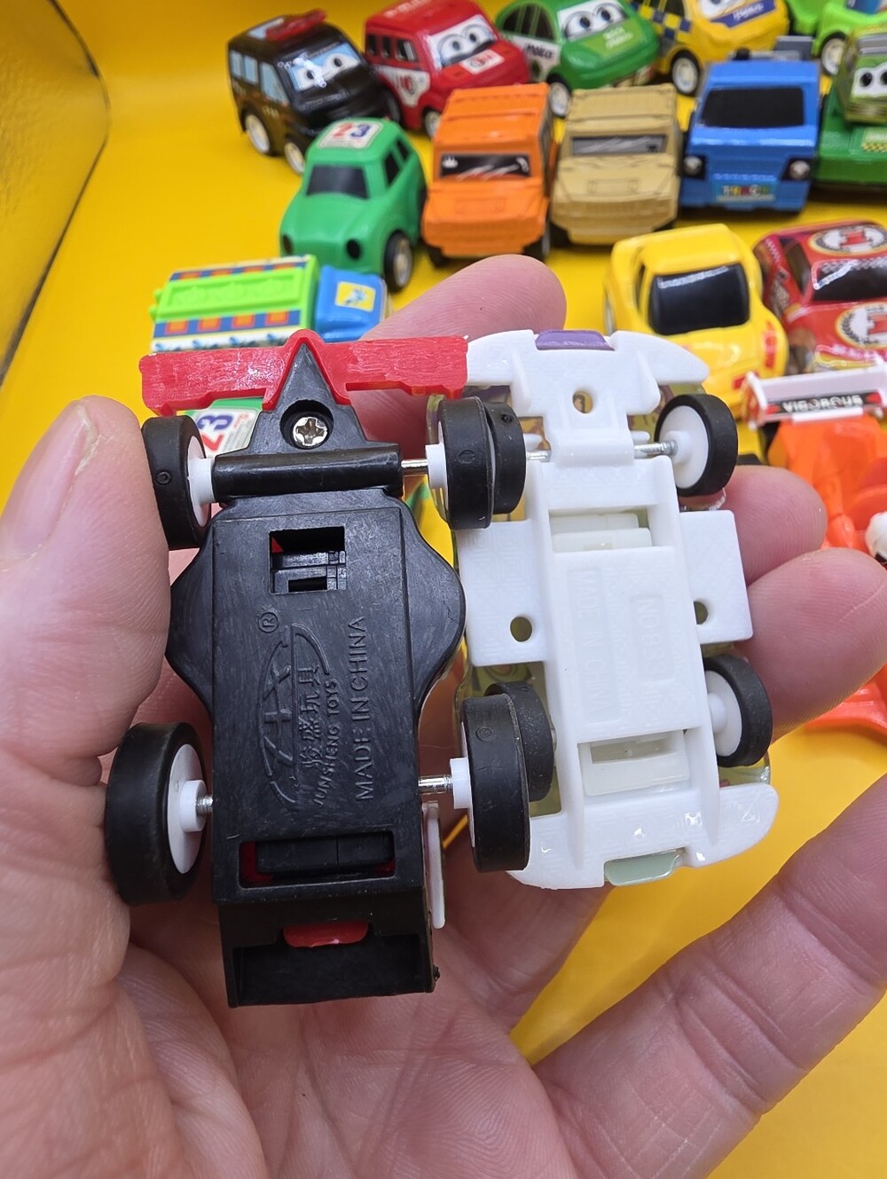31 Mini Pull Back Racer Cars Lot 2" Plastic Toys - Picture 2 of 3